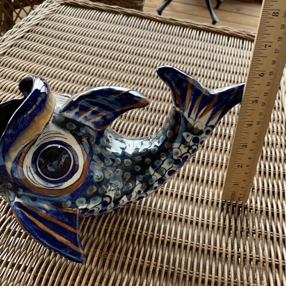 Handmade & Signed Ken Edwards Pottery Fish - Picture 9 of 10